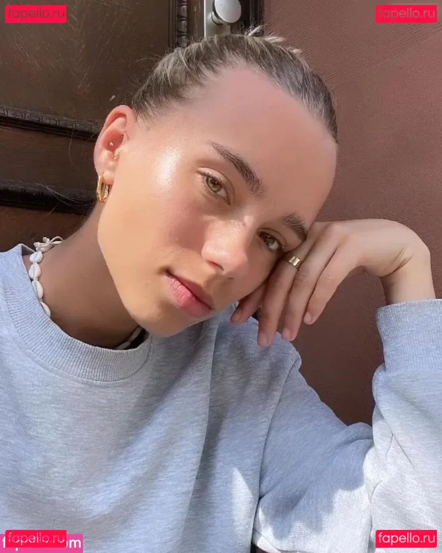 Lisa und Lena Onlyfans Photo Gallery 