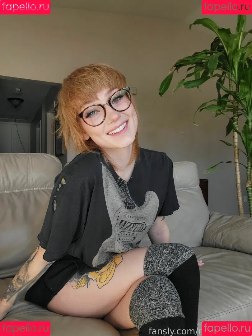 Meltymochi Onlyfans Photo Gallery 