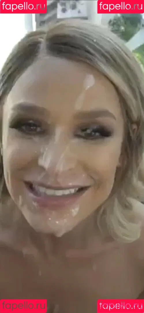 emmahixofficial Onlyfans Photo Gallery 
