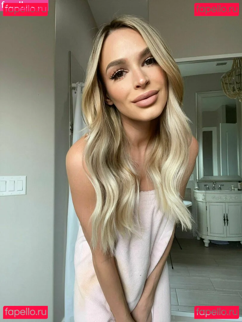 emmahixofficial Onlyfans Photo Gallery 