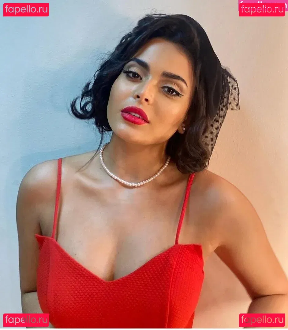 Asmaa Galal Onlyfans Photo Gallery 