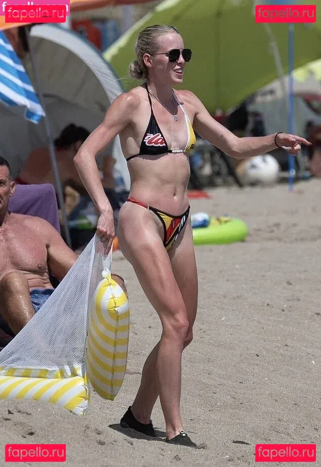 Keely Hodgkinson Onlyfans Photo Gallery 