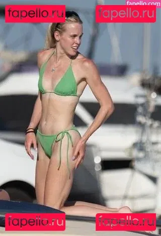 Keely Hodgkinson Onlyfans Photo Gallery 