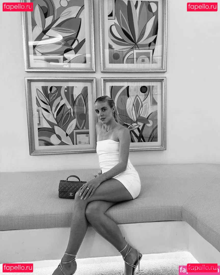 Keely Hodgkinson Onlyfans Photo Gallery 