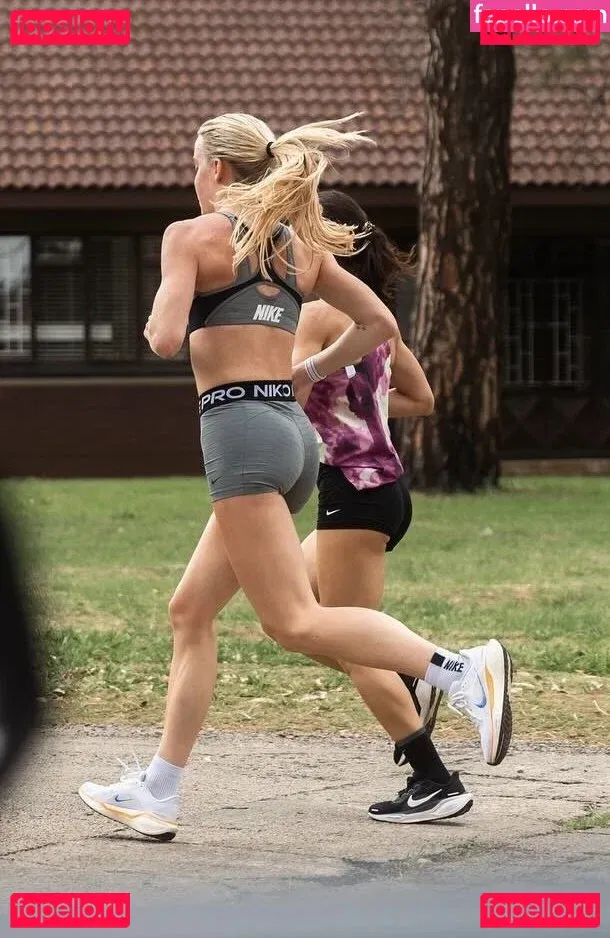 Keely Hodgkinson Onlyfans Photo Gallery 