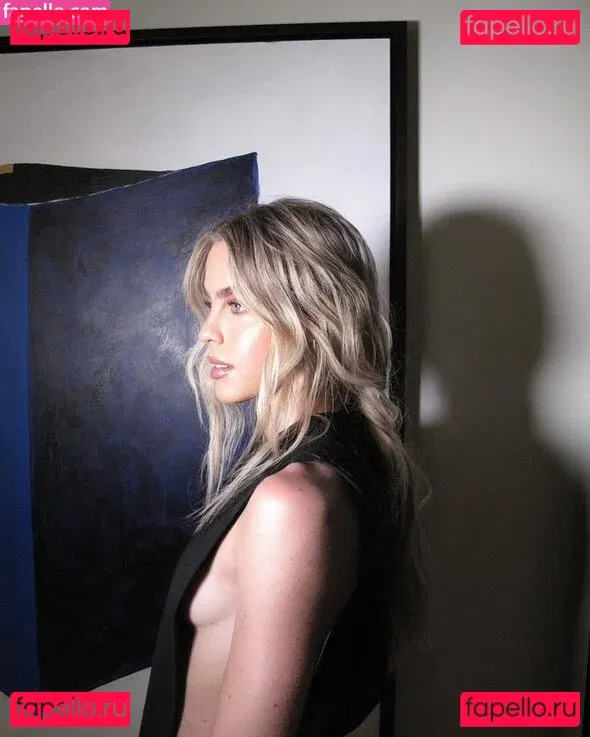 Keely Hodgkinson Onlyfans Photo Gallery 