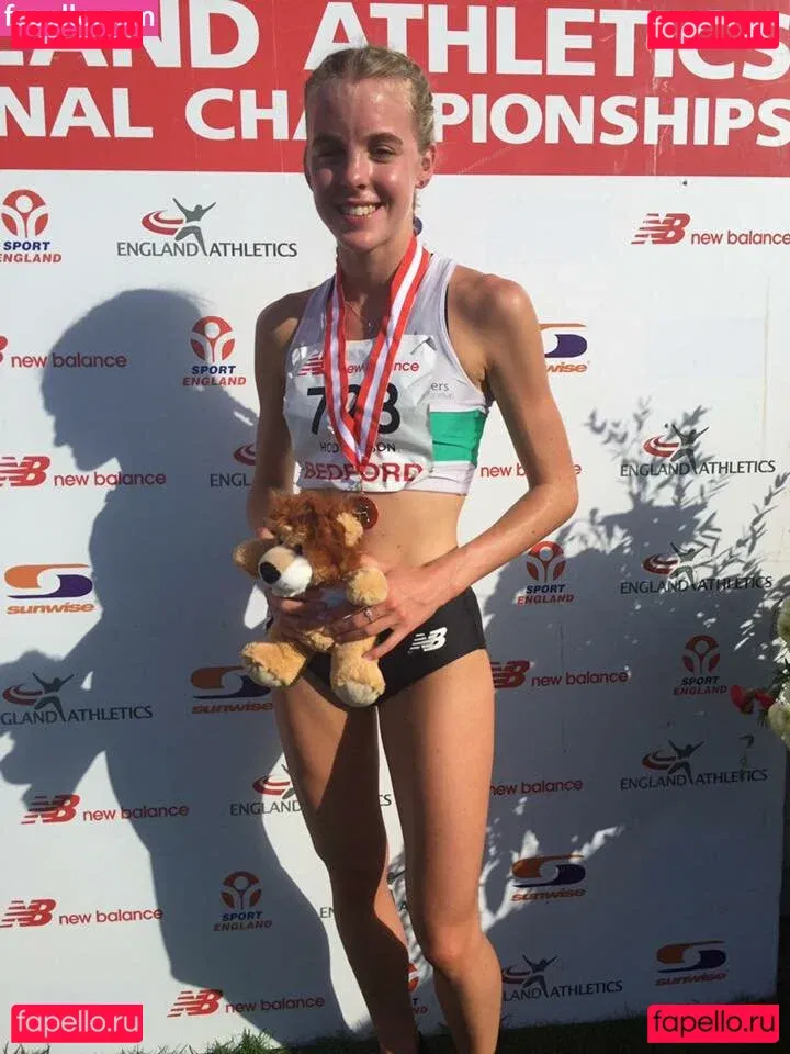 Keely Hodgkinson Onlyfans Photo Gallery 