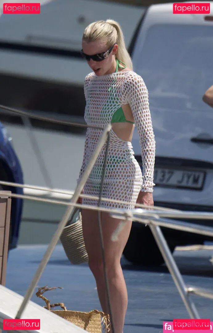 Keely Hodgkinson Onlyfans Photo Gallery 