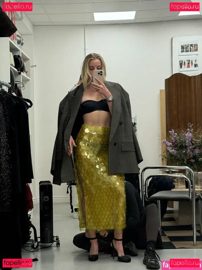 Keely Hodgkinson Onlyfans Photo Gallery 