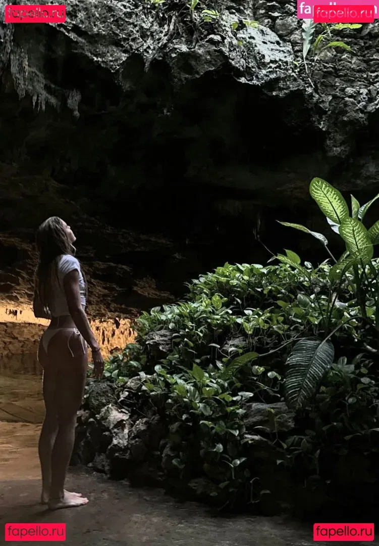 Keely Hodgkinson Onlyfans Photo Gallery 