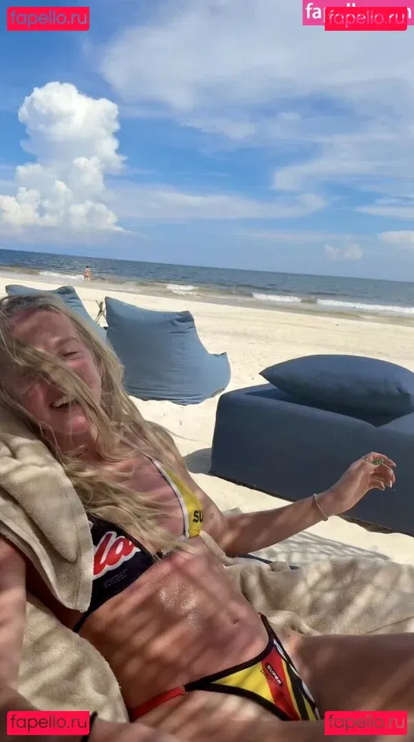 Keely Hodgkinson Onlyfans Photo Gallery 