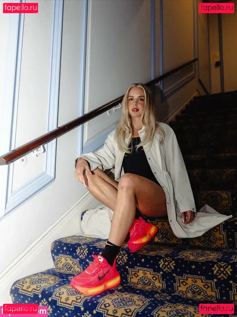 Keely Hodgkinson Onlyfans Photo Gallery 