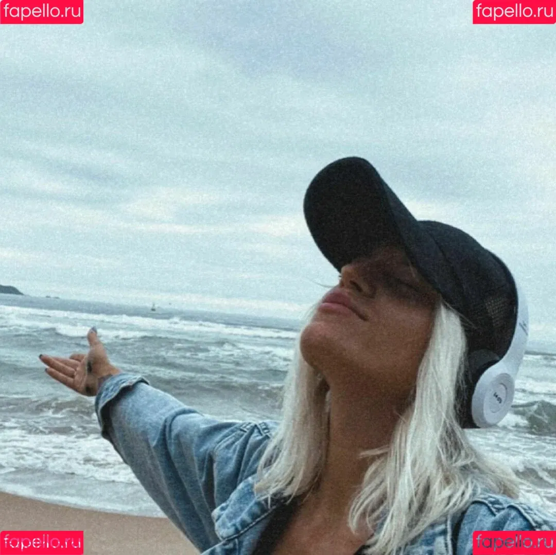 Veta George Models Onlyfans Photo Gallery 