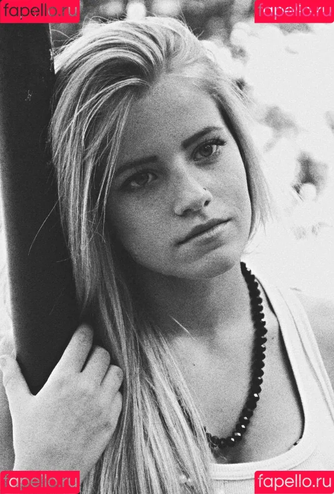 Veta George Models Onlyfans Photo Gallery 