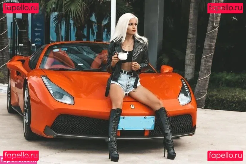 Veta George Models Onlyfans Photo Gallery 