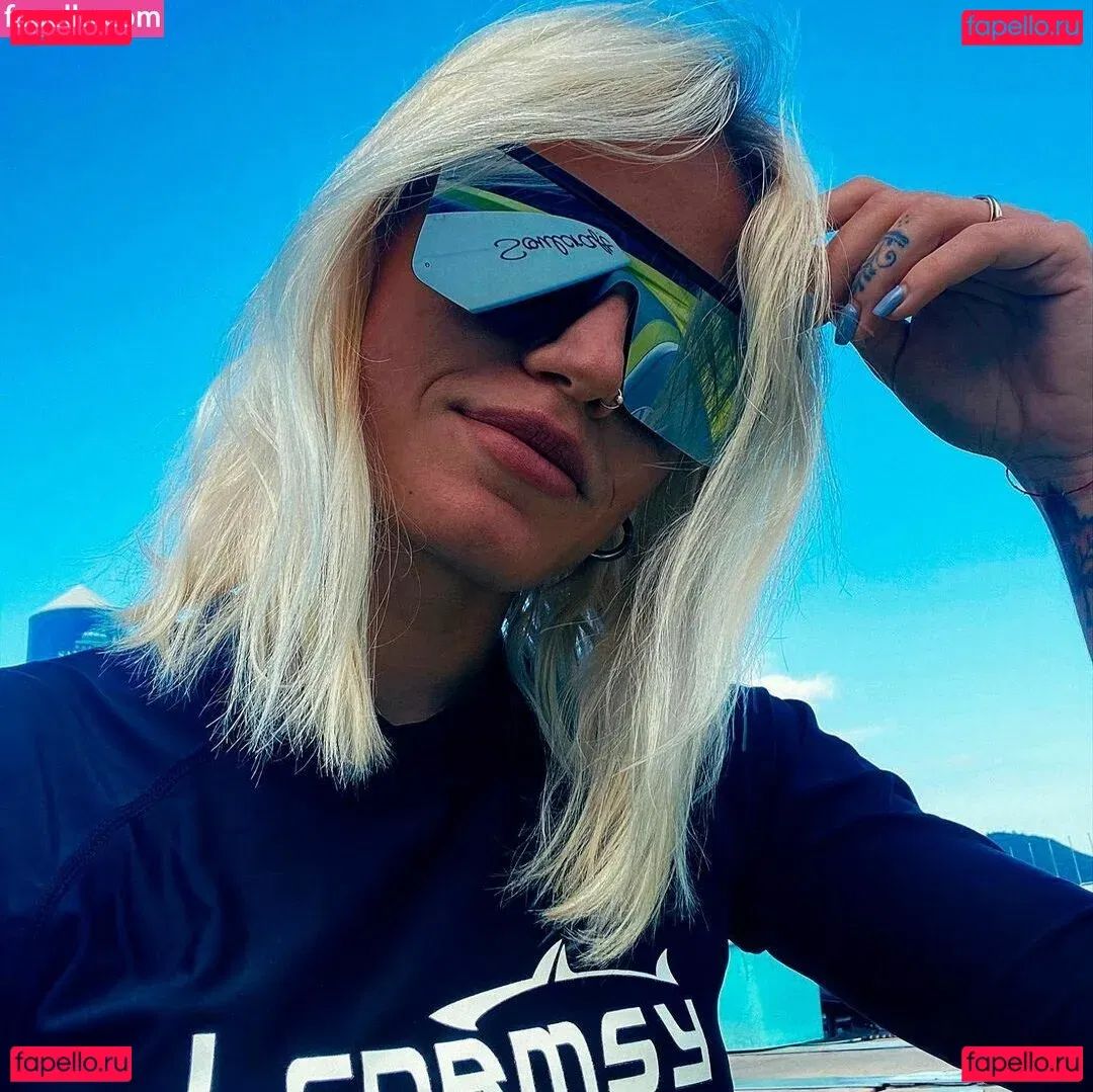 Veta George Models Onlyfans Photo Gallery 