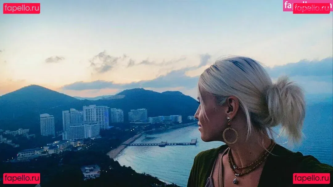 Veta George Models Onlyfans Photo Gallery 