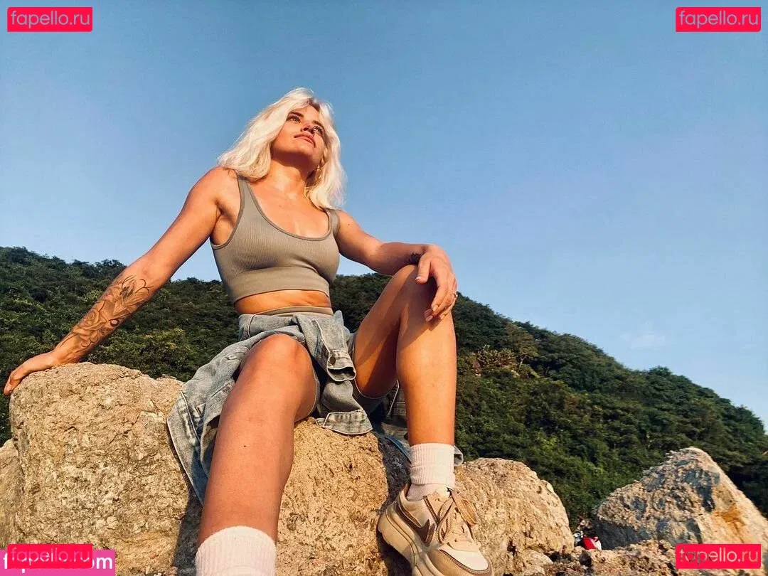 Veta George Models Onlyfans Photo Gallery 