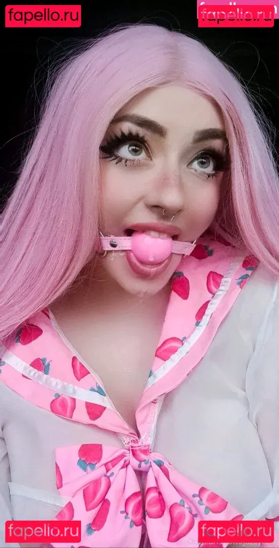 JasminFoxe Onlyfans Photo Gallery 