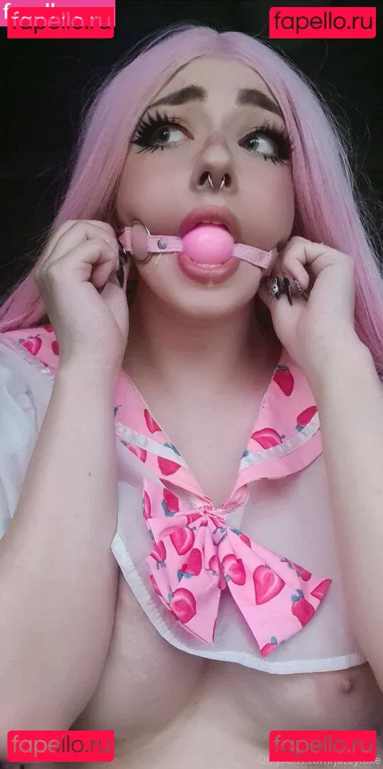 JasminFoxe Onlyfans Photo Gallery 