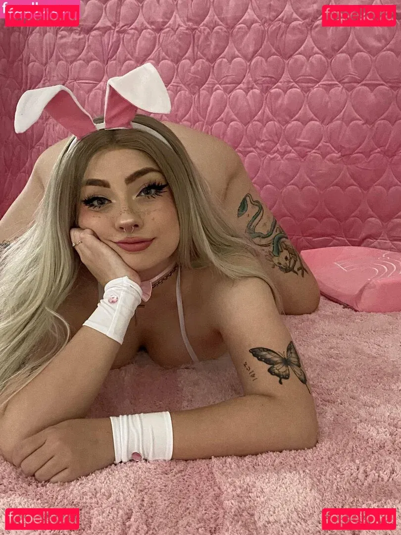 JasminFoxe Onlyfans Photo Gallery 