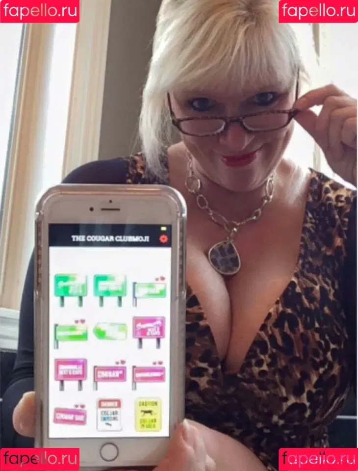 Sandie Lee Onlyfans Photo Gallery 