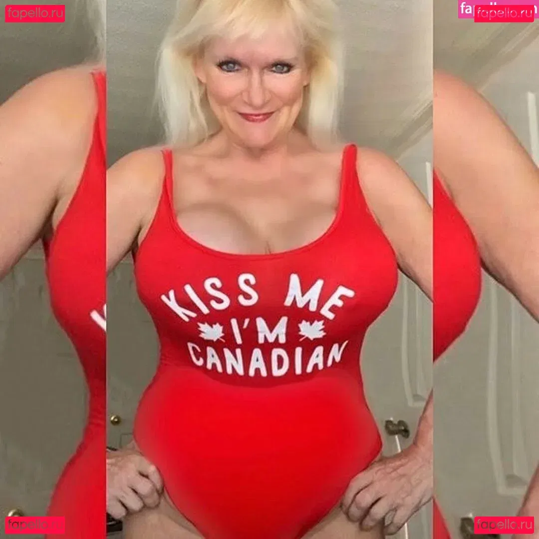 Sandie Lee Onlyfans Photo Gallery 