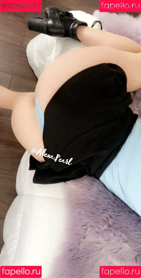 alexapearl Onlyfans Photo Gallery 