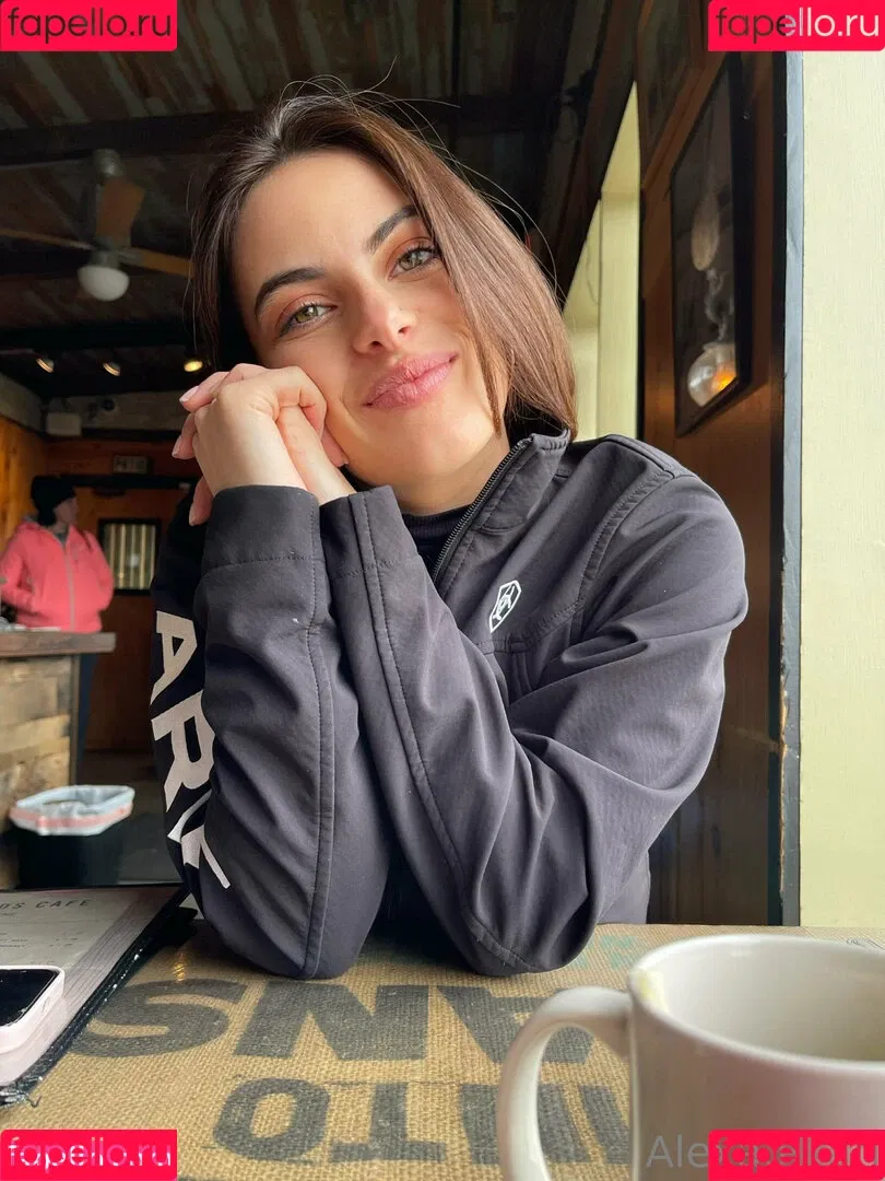 alexapearl Onlyfans Photo Gallery 