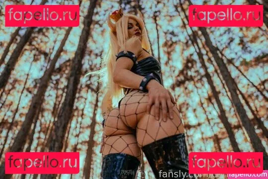 Coralea Jade Onlyfans Photo Gallery 