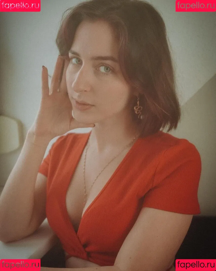Zarahchan Onlyfans Photo Gallery 