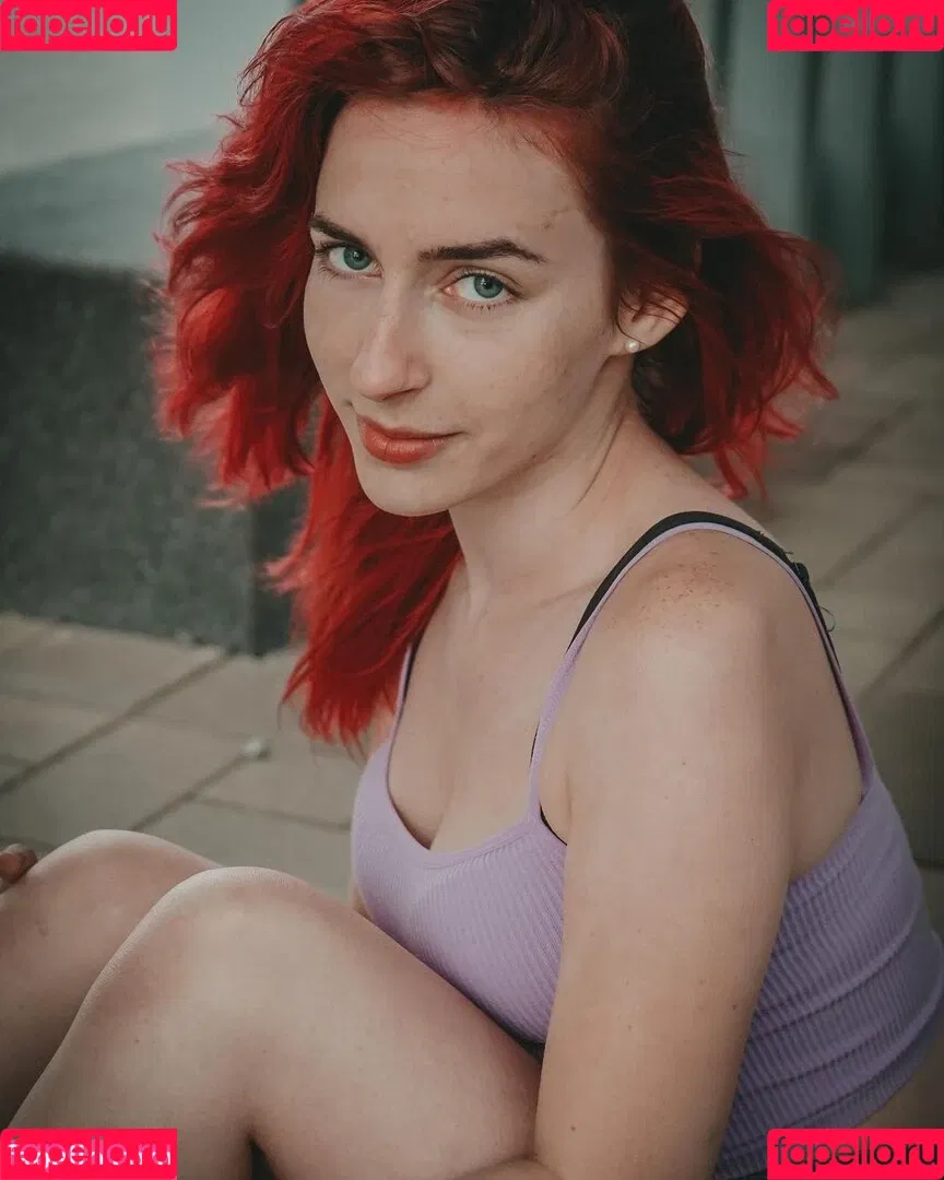 Zarahchan Onlyfans Photo Gallery 