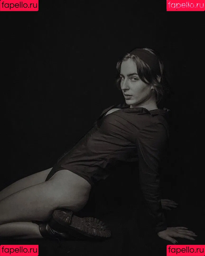 Zarahchan Onlyfans Photo Gallery 