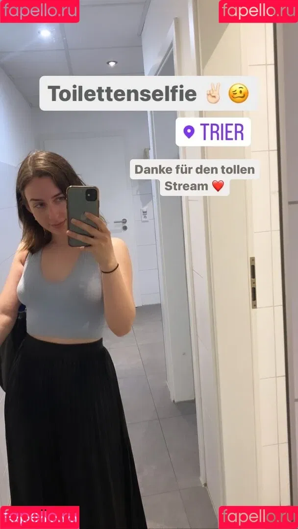Zarahchan Onlyfans Photo Gallery 