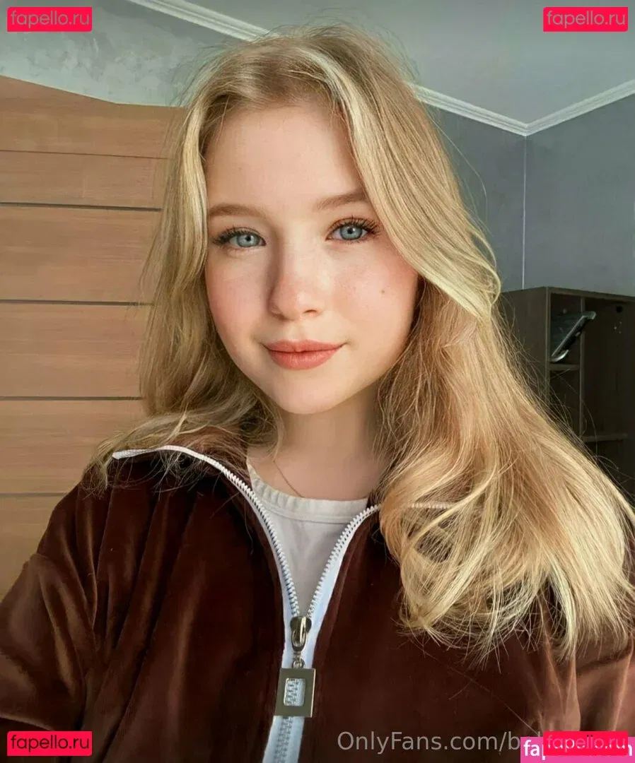 babyluxxe Onlyfans Photo Gallery 