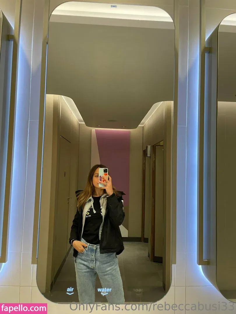 rebeccabusi33 Onlyfans Photo Gallery 