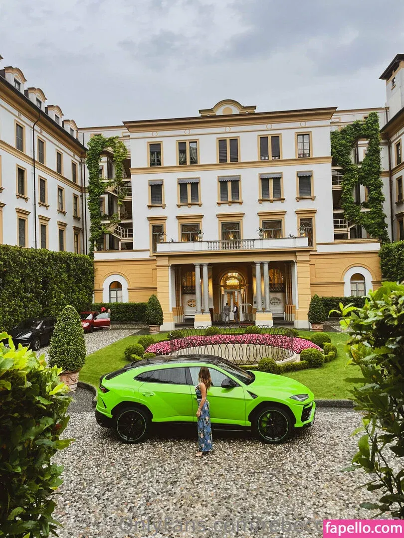 rebeccabusi33 Onlyfans Photo Gallery 