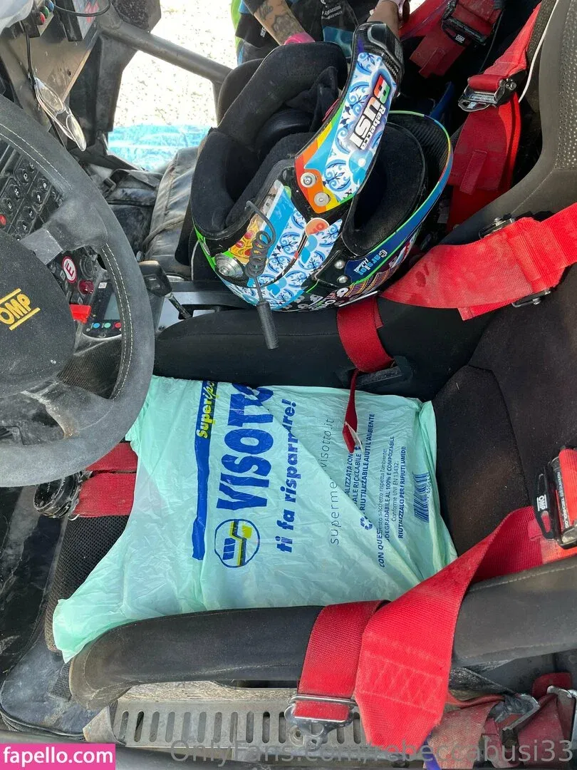 rebeccabusi33 Onlyfans Photo Gallery 