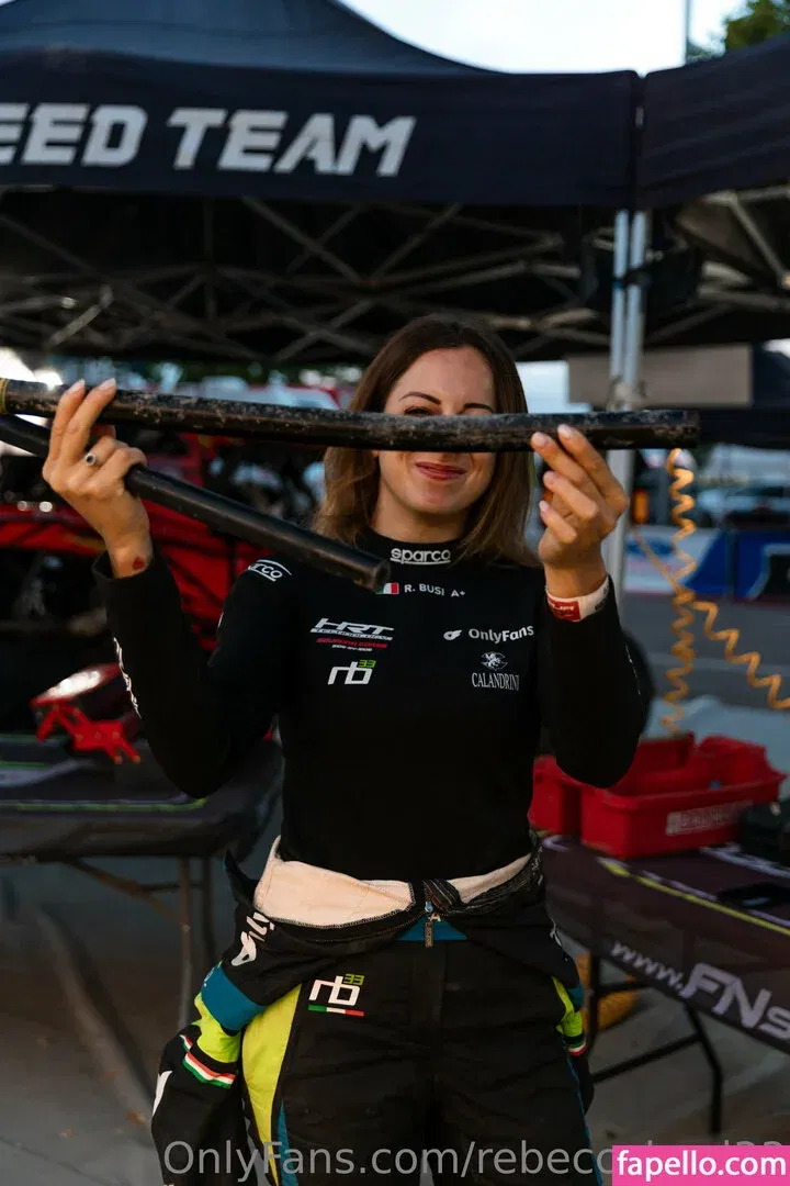 rebeccabusi33 Onlyfans Photo Gallery 