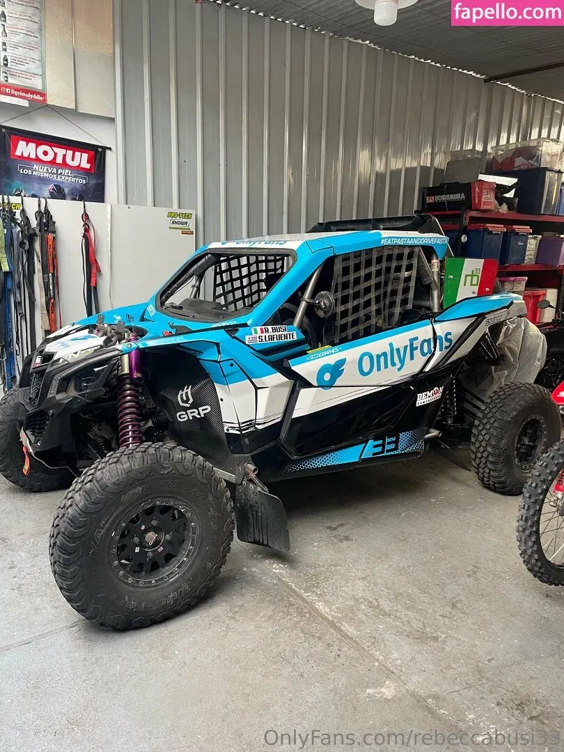 rebeccabusi33 Onlyfans Photo Gallery 