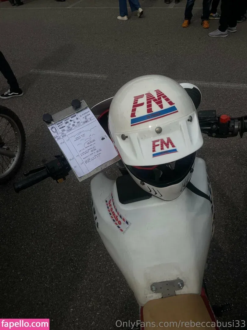 rebeccabusi33 Onlyfans Photo Gallery 