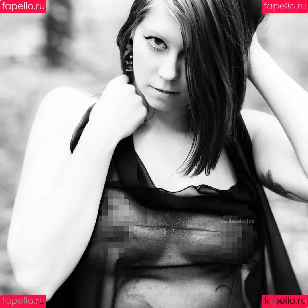 traumflauschmuschi Onlyfans Photo Gallery 