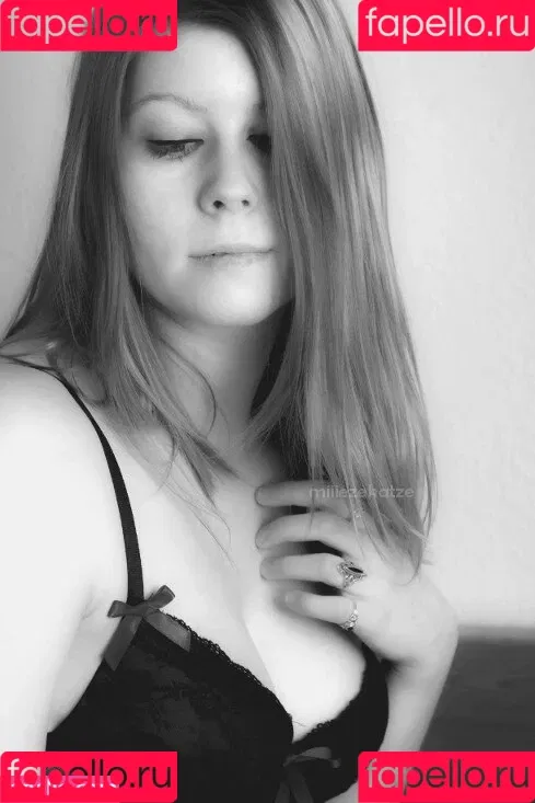 traumflauschmuschi Onlyfans Photo Gallery 