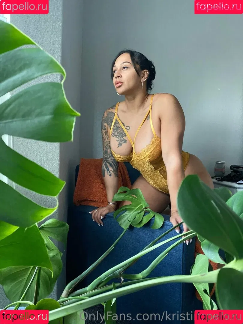 Kris Marie Onlyfans Photo Gallery 