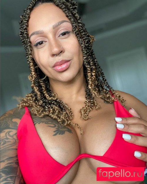 Kris Marie Nude Onlyfans Photo 17