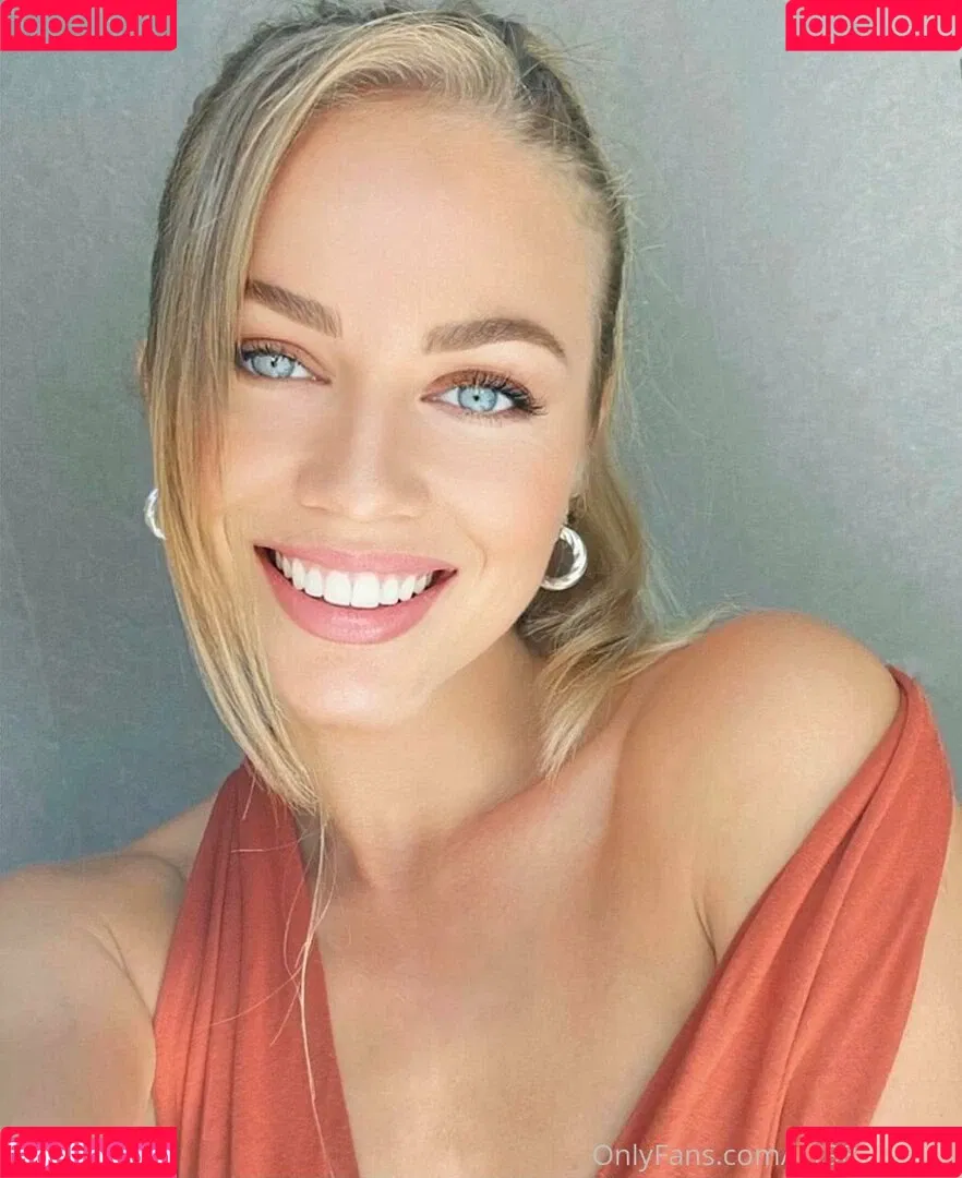 aylav Onlyfans Photo Gallery 