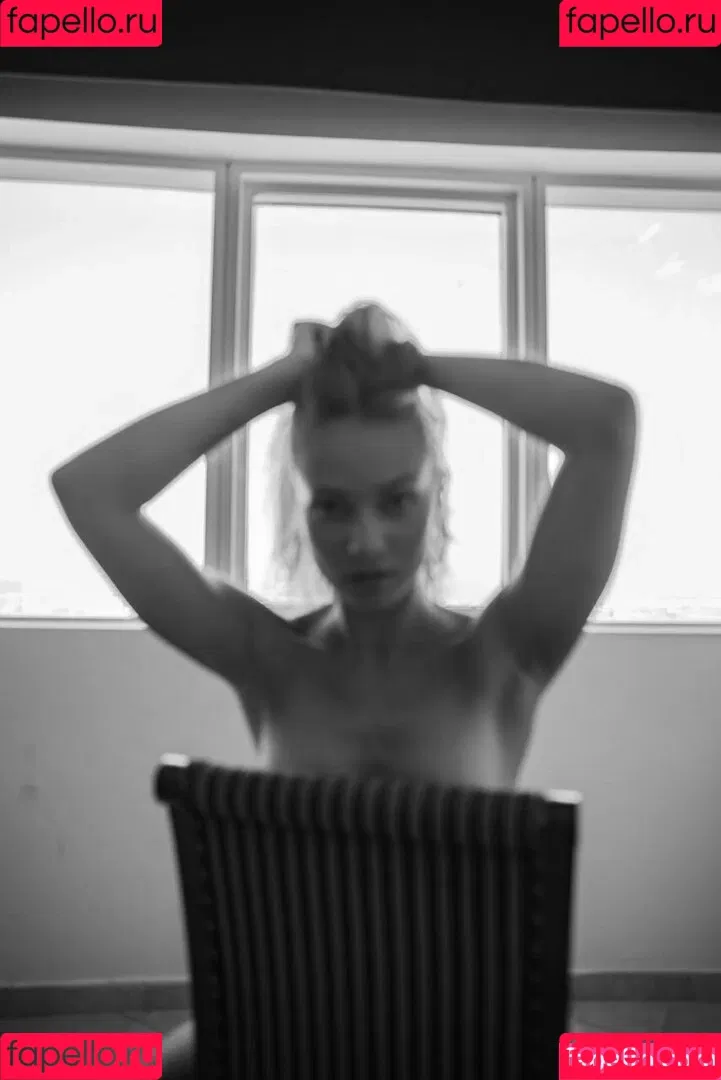 aylav Onlyfans Photo Gallery 