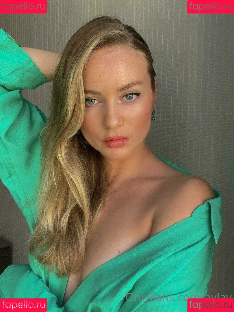 aylav Onlyfans Photo Gallery 