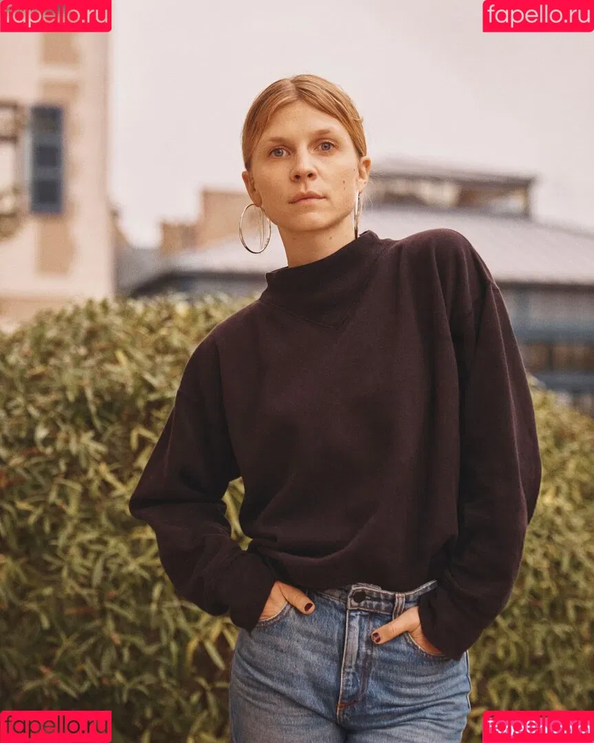 Clémence Poésy Onlyfans Photo Gallery 
