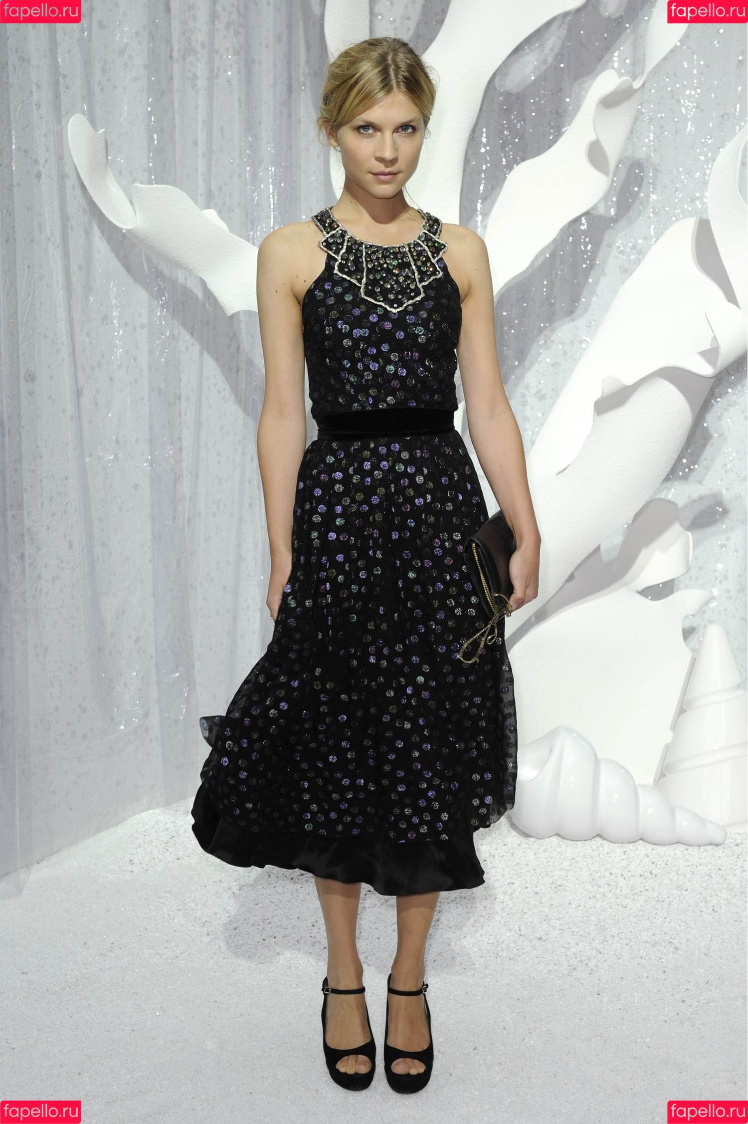 Clémence Poésy Onlyfans Photo Gallery 